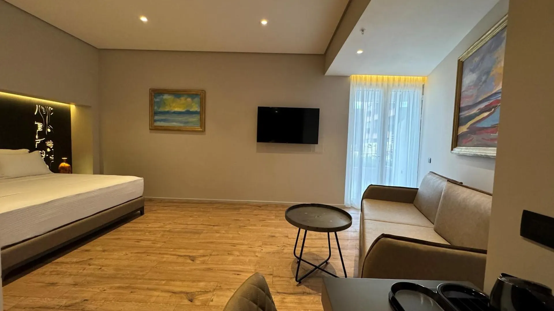 Arka Art Hotel Kashar